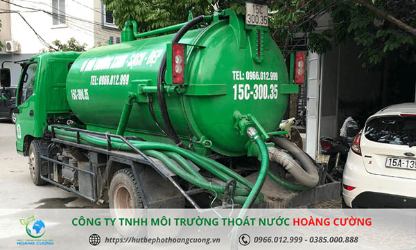 Dịch vụ hút bể phốt huyện Gia Lộc của Hoàng Cường sở hữu phương tiện máy móc hiện đại